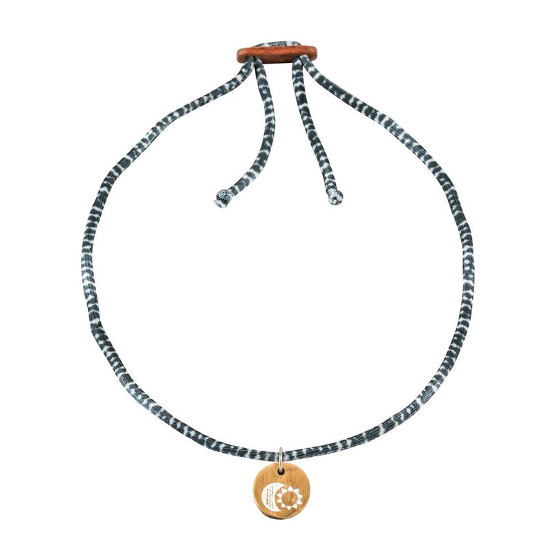 Damen Choker Halskette mit Sonne & Mond Anhänger Farbe schwarz / weiß